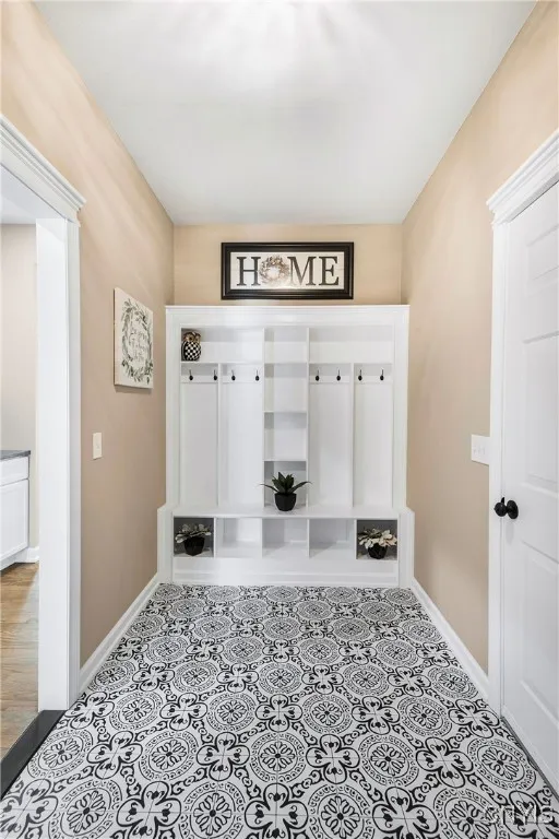 4244 County Line Road, Skaneateles, New York 13152, Skaneateles, New York 13152, 5 Bedrooms Bedrooms, 14 Rooms Rooms,2 BathroomsBathrooms,Residential,For Sale,4244 County Line Road, Skaneateles, New York 13152,0,S1645197