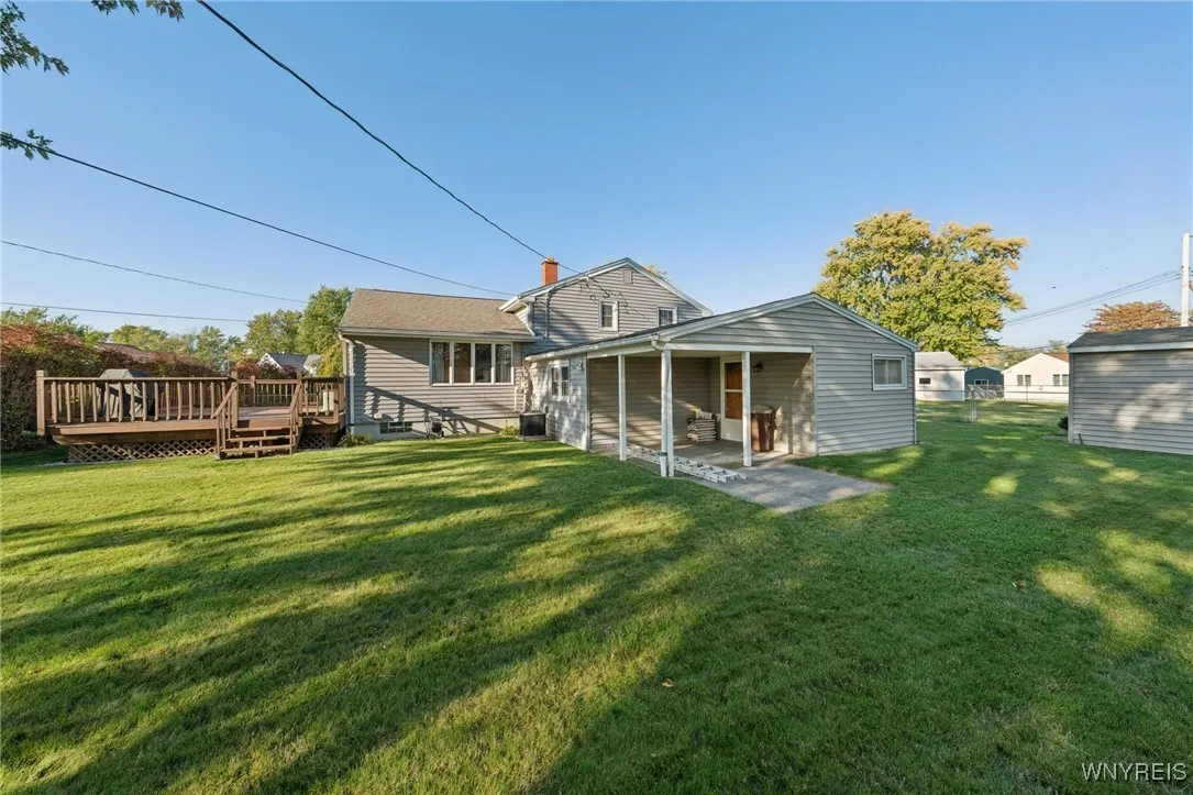 3341 Carol Ct, Hamburg, New York 14219, Hamburg, New York 14219, 5 Bedrooms Bedrooms, 10 Rooms Rooms,2 BathroomsBathrooms,Residential,For Sale,3341 Carol Ct, Hamburg, New York 14219,0,B1645187