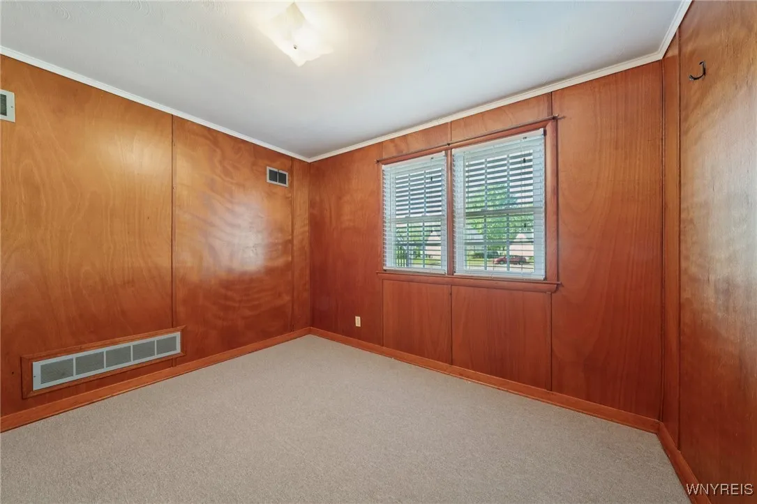 3341 Carol Ct, Hamburg, New York 14219, Hamburg, New York 14219, 5 Bedrooms Bedrooms, 10 Rooms Rooms,2 BathroomsBathrooms,Residential,For Sale,3341 Carol Ct, Hamburg, New York 14219,0,B1645187