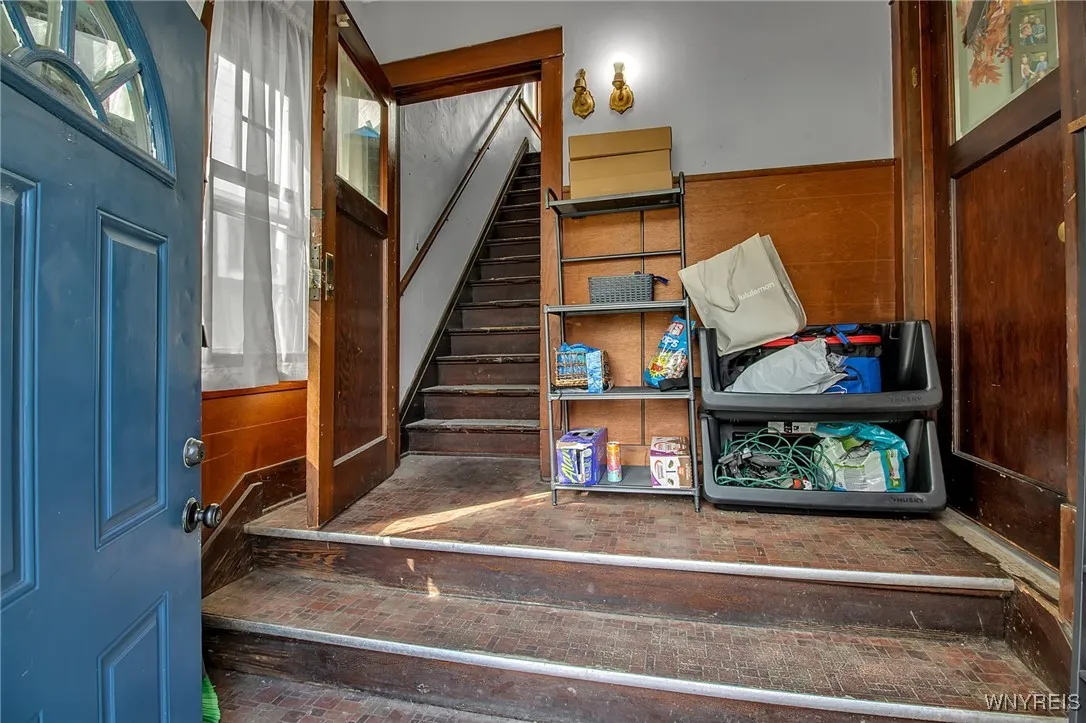 96 Stevenson Street, Buffalo, New York 14220, Buffalo, New York 14220, 6 Bedrooms Bedrooms, ,2 BathroomsBathrooms,Residential,For Sale,96 Stevenson Street, Buffalo, New York 14220,0,B1645160