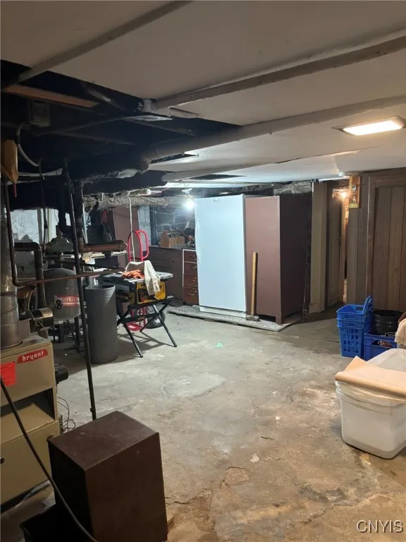 703 Ash Street, Syracuse, New York 13208, Syracuse, New York 13208, 5 Bedrooms Bedrooms, ,2 BathroomsBathrooms,Residential,For Sale,703 Ash Street, Syracuse, New York 13208,0,S1645085