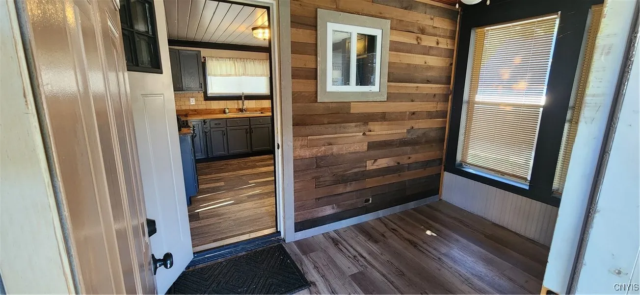 857 Superior Street, Watertown City, New York 1360, Watertown City, New York 13601, 3 Bedrooms Bedrooms, 9 Rooms Rooms,1 BathroomBathrooms,Residential,For Sale,857 Superior Street, Watertown City, New York 1360,0,S1643365