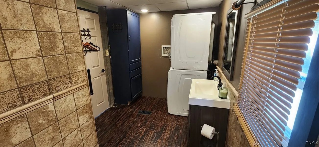 857 Superior Street, Watertown City, New York 1360, Watertown City, New York 13601, 3 Bedrooms Bedrooms, 9 Rooms Rooms,1 BathroomBathrooms,Residential,For Sale,857 Superior Street, Watertown City, New York 1360,0,S1643365