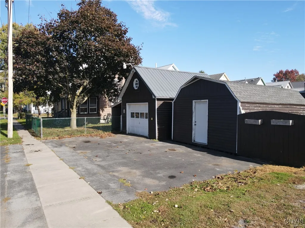 857 Superior Street, Watertown City, New York 1360, Watertown City, New York 13601, 3 Bedrooms Bedrooms, 9 Rooms Rooms,1 BathroomBathrooms,Residential,For Sale,857 Superior Street, Watertown City, New York 1360,0,S1643365