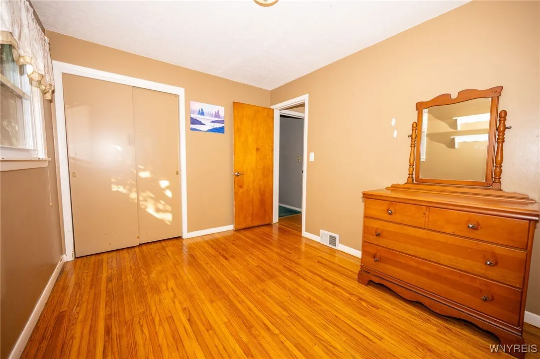 370 Green Street, Lockport City, New York 14094, Lockport City, New York 14094, 3 Bedrooms Bedrooms, 6 Rooms Rooms,1 BathroomBathrooms,Residential,For Sale,370 Green Street, Lockport City, New York 14094,0,B1644665