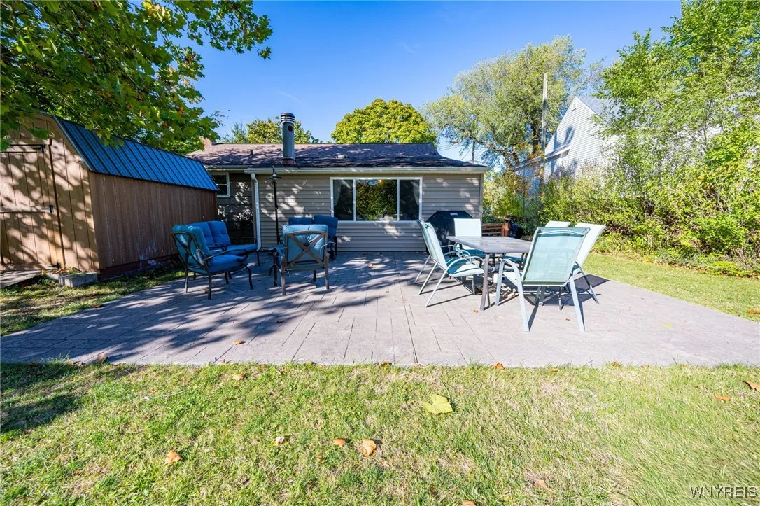 370 Green Street, Lockport City, New York 14094, Lockport City, New York 14094, 3 Bedrooms Bedrooms, 6 Rooms Rooms,1 BathroomBathrooms,Residential,For Sale,370 Green Street, Lockport City, New York 14094,0,B1644665