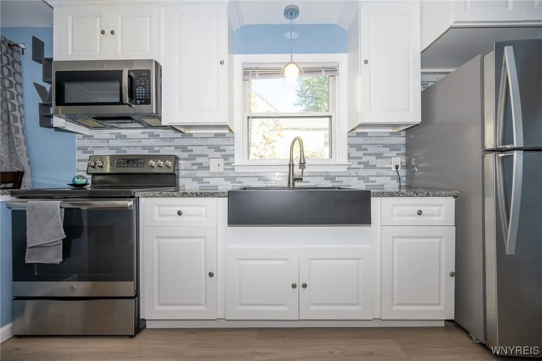 370 Green Street, Lockport City, New York 14094, Lockport City, New York 14094, 3 Bedrooms Bedrooms, 6 Rooms Rooms,1 BathroomBathrooms,Residential,For Sale,370 Green Street, Lockport City, New York 14094,0,B1644665