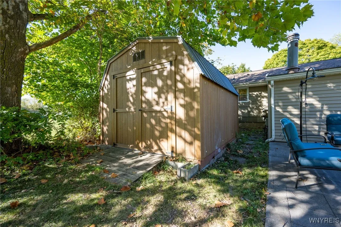 370 Green Street, Lockport City, New York 14094, Lockport City, New York 14094, 3 Bedrooms Bedrooms, 6 Rooms Rooms,1 BathroomBathrooms,Residential,For Sale,370 Green Street, Lockport City, New York 14094,0,B1644665