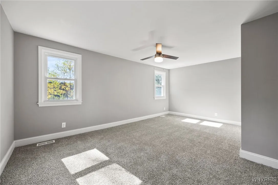 47 Danbury Lane, Tonawanda, New York 14217, Tonawanda, New York 14217, 3 Bedrooms Bedrooms, 9 Rooms Rooms,2 BathroomsBathrooms,Residential,For Sale,47 Danbury Lane, Tonawanda, New York 14217,0,B1645215