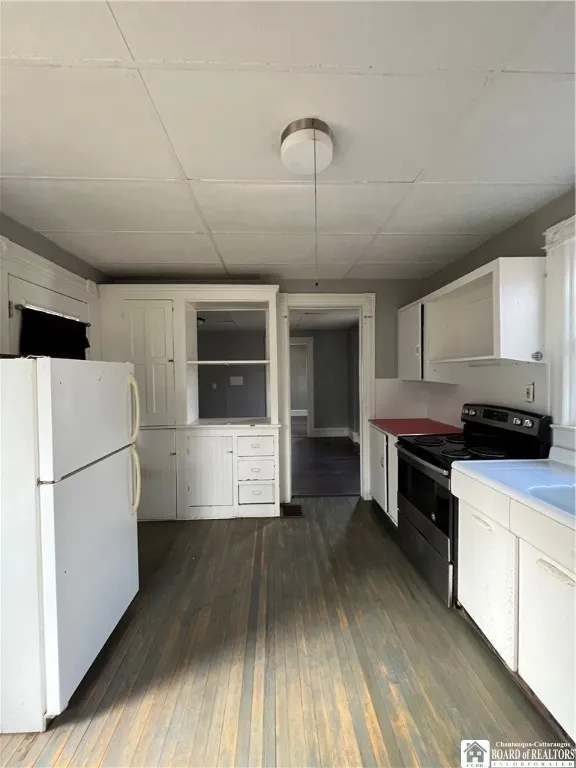 42 Wescott Street, Jamestown, New York 14701, Jamestown, New York 14701, 2 Bedrooms Bedrooms, 5 Rooms Rooms,1 BathroomBathrooms,Residential,For Sale,42 Wescott Street, Jamestown, New York 14701,0,R1645228