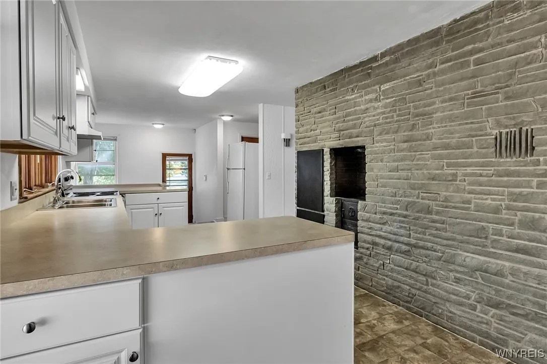 656 Girard Avenue, Aurora, New York 14052, Aurora, New York 14052, 3 Bedrooms Bedrooms, 7 Rooms Rooms,2 BathroomsBathrooms,Residential Lease,Closed,656 Girard Avenue, Aurora, New York 14052,0,B1645097