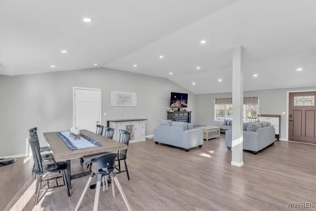 6674 Wisterman Road, Lockport Town, New York 14094, Lockport Town, New York 14094, 3 Bedrooms Bedrooms, 7 Rooms Rooms,2 BathroomsBathrooms,Residential,For Sale,6674 Wisterman Road, Lockport Town, New York 14094,0,B1644033