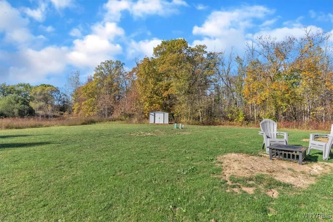 6674 Wisterman Road, Lockport Town, New York 14094, Lockport Town, New York 14094, 3 Bedrooms Bedrooms, 7 Rooms Rooms,2 BathroomsBathrooms,Residential,For Sale,6674 Wisterman Road, Lockport Town, New York 14094,0,B1644033