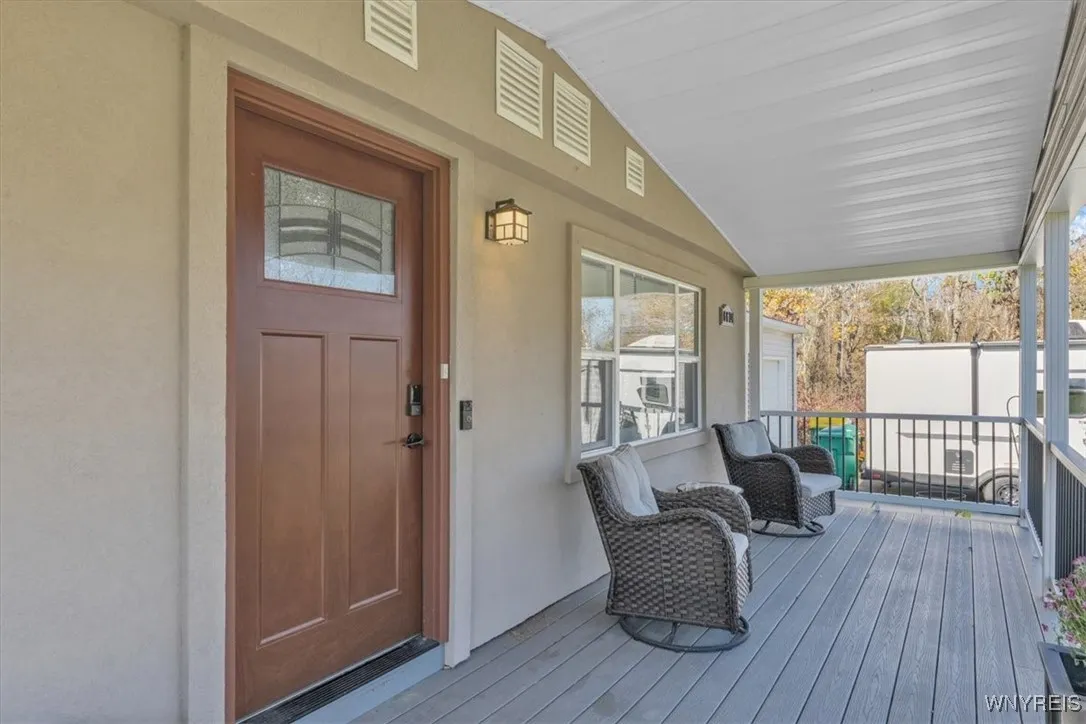 6674 Wisterman Road, Lockport Town, New York 14094, Lockport Town, New York 14094, 3 Bedrooms Bedrooms, 7 Rooms Rooms,2 BathroomsBathrooms,Residential,For Sale,6674 Wisterman Road, Lockport Town, New York 14094,0,B1644033