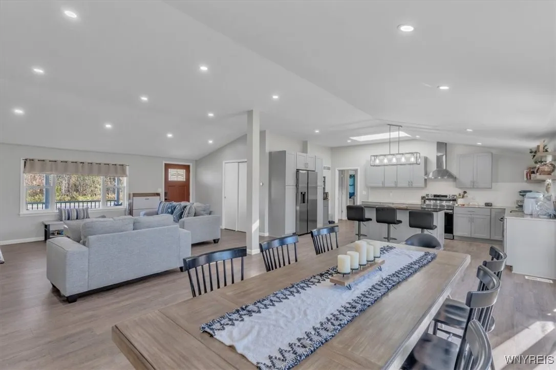 6674 Wisterman Road, Lockport Town, New York 14094, Lockport Town, New York 14094, 3 Bedrooms Bedrooms, 7 Rooms Rooms,2 BathroomsBathrooms,Residential,For Sale,6674 Wisterman Road, Lockport Town, New York 14094,0,B1644033