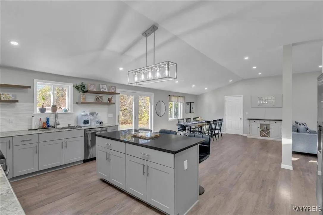 6674 Wisterman Road, Lockport Town, New York 14094, Lockport Town, New York 14094, 3 Bedrooms Bedrooms, 7 Rooms Rooms,2 BathroomsBathrooms,Residential,For Sale,6674 Wisterman Road, Lockport Town, New York 14094,0,B1644033