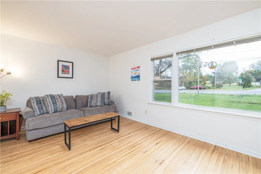 Bight and airy living room
