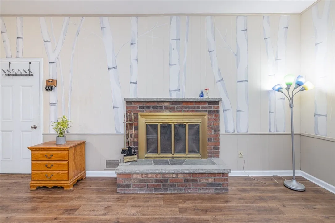 Wood burning fire place