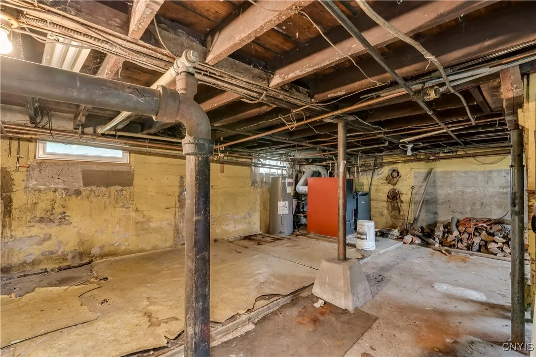 Basement accessible from Apartment 1