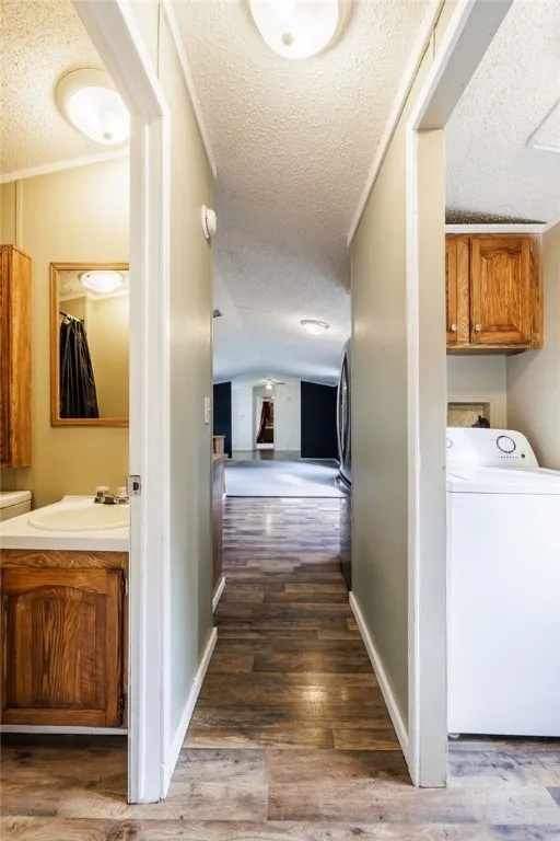 42 Narry Lane, Mt Morris, New York 14510, Mt Morris, New York 14510, 2 Bedrooms Bedrooms, 4 Rooms Rooms,2 BathroomsBathrooms,Residential,Closed,42 Narry Lane, Mt Morris, New York 14510,0,R1644670