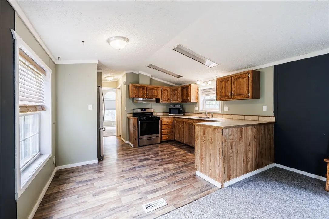 42 Narry Lane, Mt Morris, New York 14510, Mt Morris, New York 14510, 2 Bedrooms Bedrooms, 4 Rooms Rooms,2 BathroomsBathrooms,Residential,Closed,42 Narry Lane, Mt Morris, New York 14510,0,R1644670