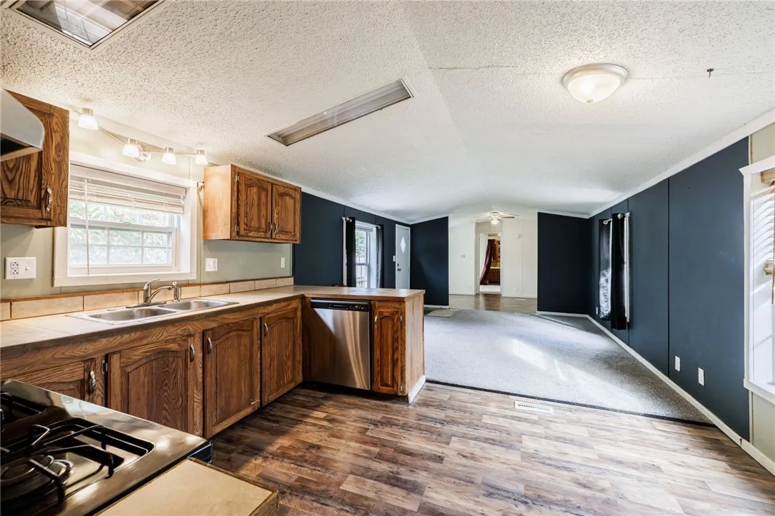 42 Narry Lane, Mt Morris, New York 14510, Mt Morris, New York 14510, 2 Bedrooms Bedrooms, 4 Rooms Rooms,2 BathroomsBathrooms,Residential,Closed,42 Narry Lane, Mt Morris, New York 14510,0,R1644670