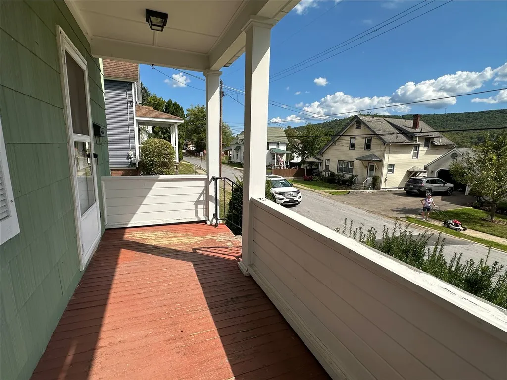 112 Clarence Street, Bradford City, Pennsylvania 1, Bradford City, Pennsylvania 16701, 5 Bedrooms Bedrooms, 9 Rooms Rooms,1 BathroomBathrooms,Residential,For Sale,112 Clarence Street, Bradford City, Pennsylvania 1,0,R1645154