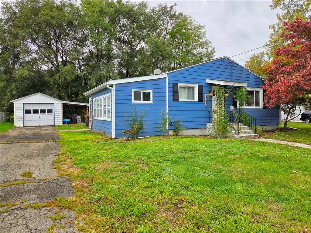 1112 Richard Street, Southport, New York 14904, Southport, New York 14904, 3 Bedrooms Bedrooms, 9 Rooms Rooms,1 BathroomBathrooms,Residential,For Sale,1112 Richard Street, Southport, New York 14904,0,R1644894