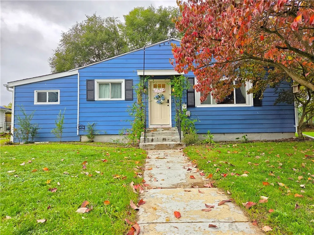 1112 Richard Street, Southport, New York 14904, Southport, New York 14904, 3 Bedrooms Bedrooms, 9 Rooms Rooms,1 BathroomBathrooms,Residential,For Sale,1112 Richard Street, Southport, New York 14904,0,R1644894