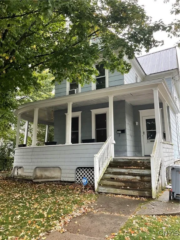 409 South Massey Street, Watertown City, New York, Watertown City, New York 13601, 2 Bedrooms Bedrooms, 5 Rooms Rooms,1 BathroomBathrooms,Residential Lease,For Rent,409 South Massey Street, Watertown City, New York ,0,S1642643