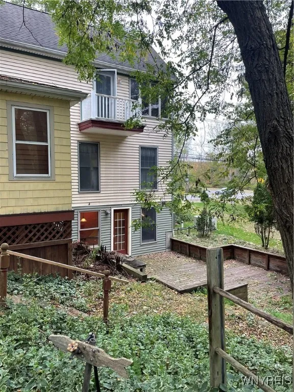 403 North Main Street, Holland, New York 14080, Holland, New York 14080, 6 Bedrooms Bedrooms, 16 Rooms Rooms,4 BathroomsBathrooms,Residential,For Sale,403 North Main Street, Holland, New York 14080,0,B1645143