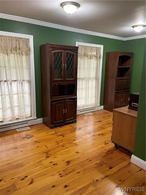 403 North Main Street, Holland, New York 14080, Holland, New York 14080, 6 Bedrooms Bedrooms, 16 Rooms Rooms,4 BathroomsBathrooms,Residential,For Sale,403 North Main Street, Holland, New York 14080,0,B1645143