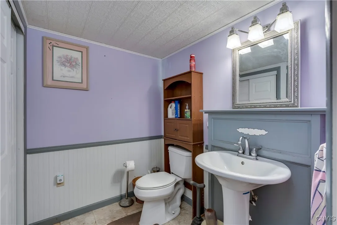 Lower level half bath