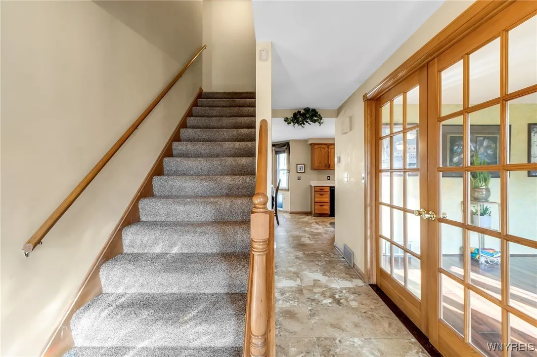 217 Dimatteo Drive, North Tonawanda, New York 1412, North Tonawanda, New York 14120, 3 Bedrooms Bedrooms, 7 Rooms Rooms,2 BathroomsBathrooms,Residential,For Sale,217 Dimatteo Drive, North Tonawanda, New York 1412,0,B1644059