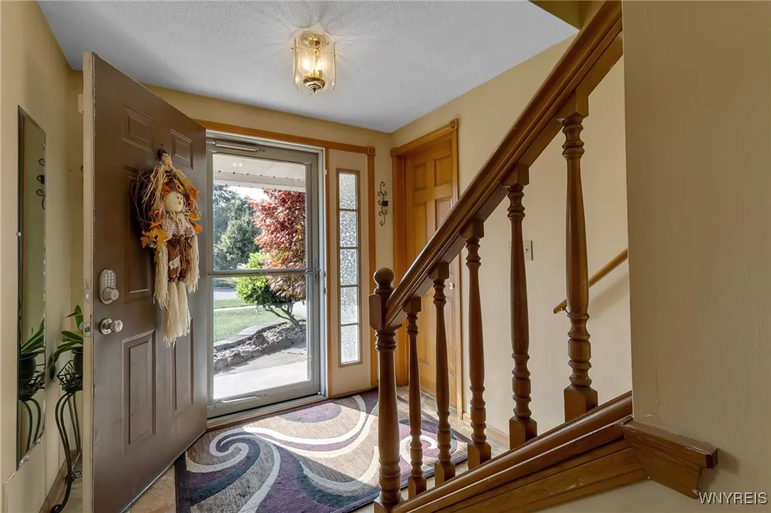 217 Dimatteo Drive, North Tonawanda, New York 1412, North Tonawanda, New York 14120, 3 Bedrooms Bedrooms, 7 Rooms Rooms,2 BathroomsBathrooms,Residential,For Sale,217 Dimatteo Drive, North Tonawanda, New York 1412,0,B1644059