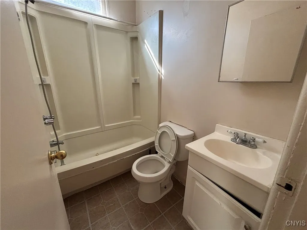 511-521 Plant Street, Utica, New York 13502, Utica, New York 13502, 25 Bedrooms Bedrooms, ,Multi Family,For Sale,511-521 Plant Street, Utica, New York 13502,0,S1644991