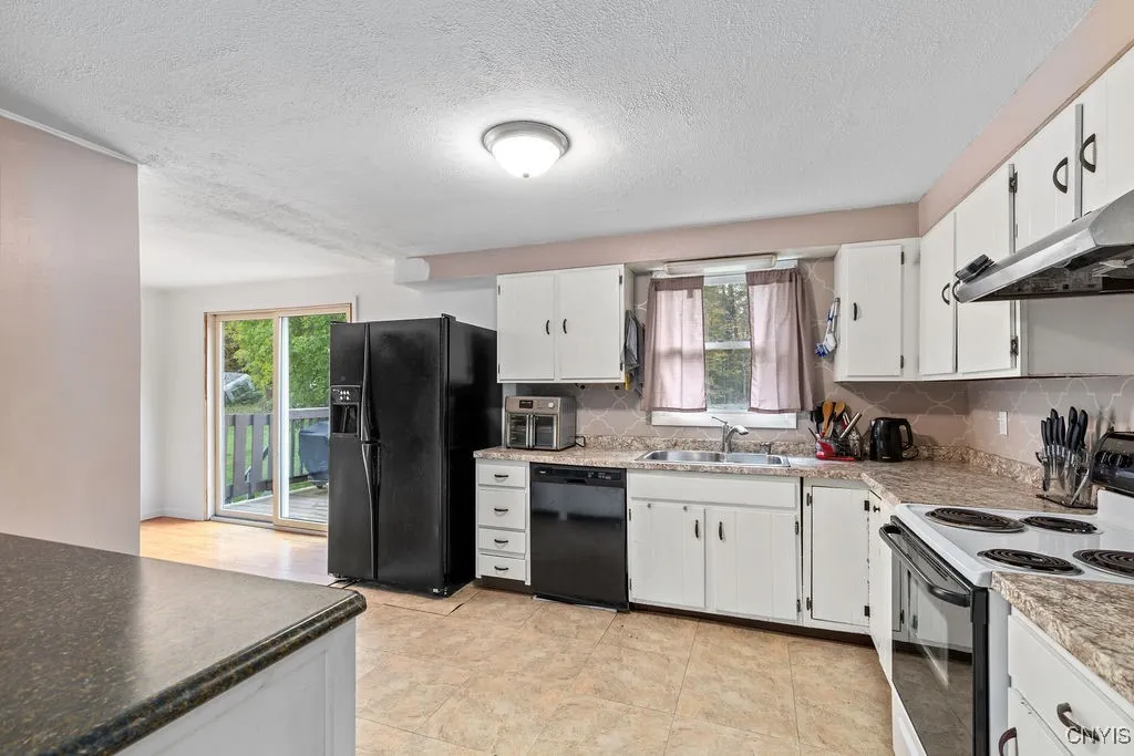 319 West Stone Road, New Haven, New York 13114, New Haven, New York 13114, 4 Bedrooms Bedrooms, 9 Rooms Rooms,1 BathroomBathrooms,Residential,For Sale,319 West Stone Road, New Haven, New York 13114,0,S1645286