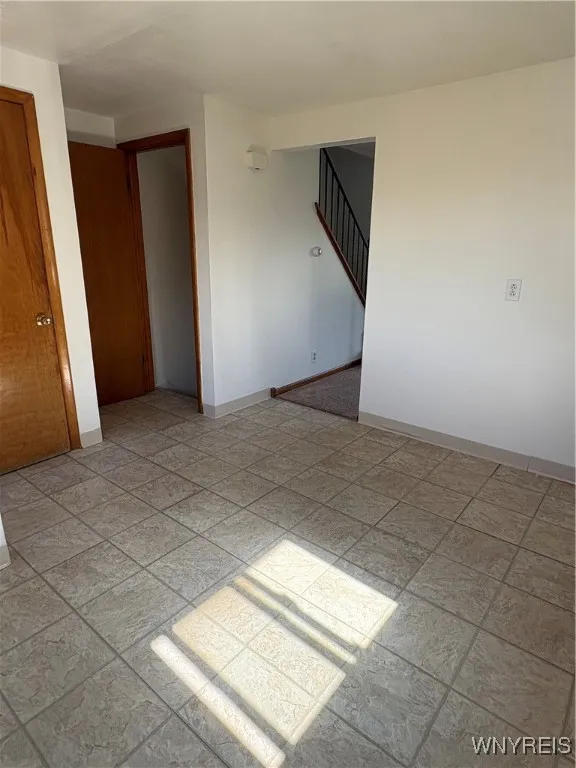 12 Alcona Avenue A, Amherst, New York 14226, Amherst, New York 14226, 2 Bedrooms Bedrooms, 4 Rooms Rooms,1 BathroomBathrooms,Residential Lease,For Rent,12 Alcona Avenue A, Amherst, New York 14226,0,B1645232 12 Alcona Avenue A, Amherst, New York 14226, Amherst, New York 14226, 2 Bedrooms Bedrooms, 4 Rooms Rooms,1 BathroomBathrooms,Residential Lease,For Rent,12 Alcona Avenue A, Amherst, New York 14226,0,B1645232