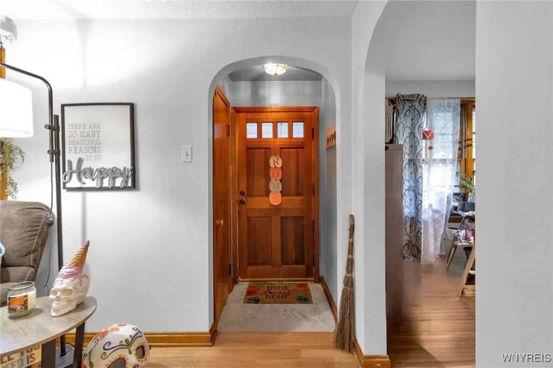 298 Ward Road, North Tonawanda, New York 14120, North Tonawanda, New York 14120, 3 Bedrooms Bedrooms, 6 Rooms Rooms,1 BathroomBathrooms,Residential,For Sale,298 Ward Road, North Tonawanda, New York 14120,0,B1644489