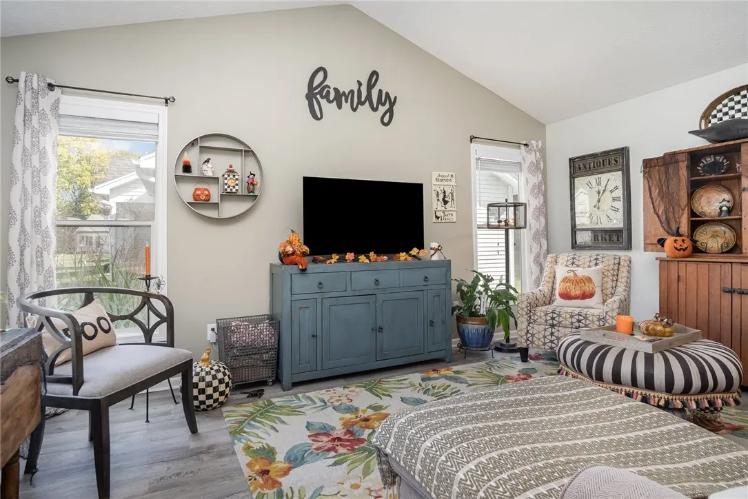 25 Brownstone Lane, Greece, New York 14615, Greece, New York 14615, 2 Bedrooms Bedrooms, 6 Rooms Rooms,2 BathroomsBathrooms,Residential,For Sale,25 Brownstone Lane, Greece, New York 14615,0,R1645072