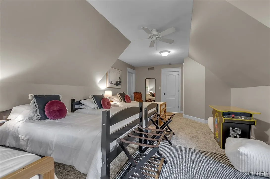 4586 Freeman Road, Orchard Park, New York 14127, Orchard Park, New York 14127, 5 Bedrooms Bedrooms, 8 Rooms Rooms,2 BathroomsBathrooms,Residential,For Sale,4586 Freeman Road, Orchard Park, New York 14127,0,B1645058