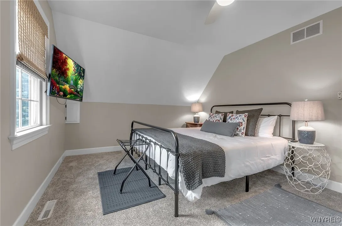 4586 Freeman Road, Orchard Park, New York 14127, Orchard Park, New York 14127, 5 Bedrooms Bedrooms, 8 Rooms Rooms,2 BathroomsBathrooms,Residential,For Sale,4586 Freeman Road, Orchard Park, New York 14127,0,B1645058