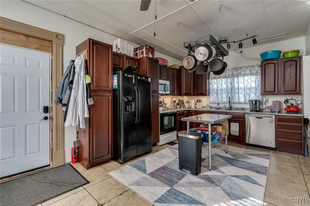 409 Franklin Street, Hammond, New York 13646, Hammond, New York 13646, 5 Bedrooms Bedrooms, 12 Rooms Rooms,2 BathroomsBathrooms,Residential,For Sale,409 Franklin Street, Hammond, New York 13646,0,S1645306