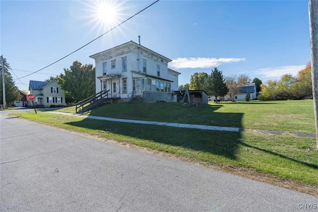409 Franklin Street, Hammond, New York 13646, Hammond, New York 13646, 5 Bedroom Bedrooms, 12 Room Rooms,2 BathroomBathrooms,Residential,For Sale,409 Franklin Street, Hammond, New York 13646,0,S1645306