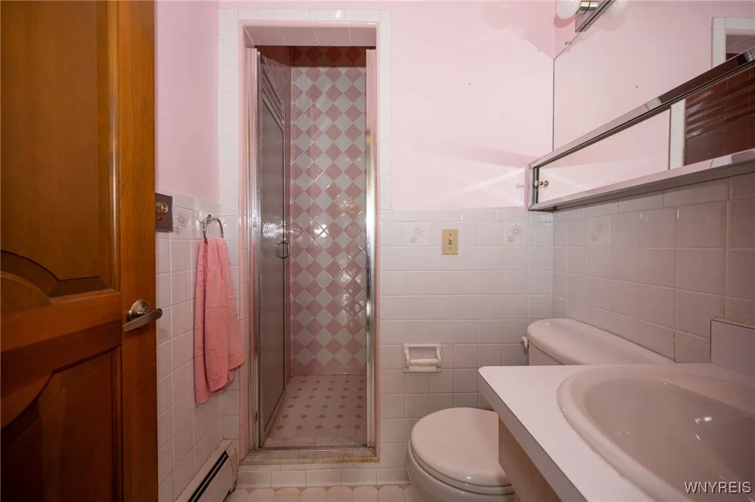 480 Lakeview Avenue, Orchard Park, New York 14127, Orchard Park, New York 14127, 3 Bedrooms Bedrooms, 7 Rooms Rooms,2 BathroomsBathrooms,Residential,For Sale,480 Lakeview Avenue, Orchard Park, New York 14127,0,B1644367