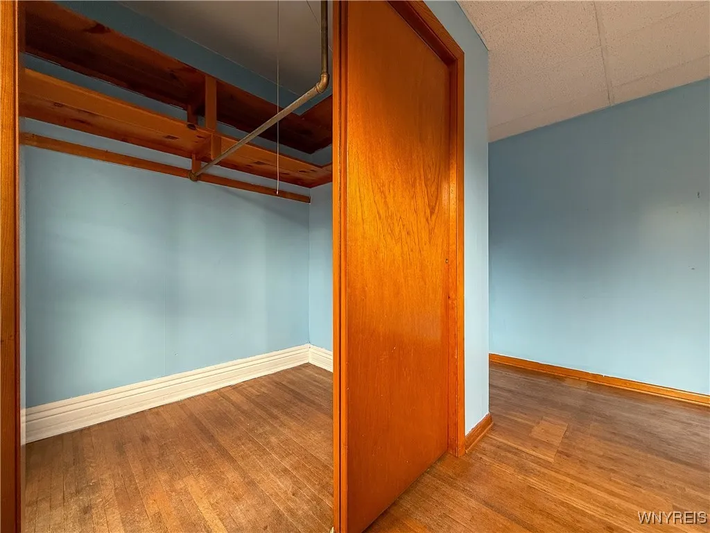 unit 2 bedroom - walk-in closet