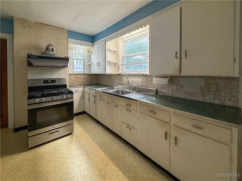 unit 1 kitchen