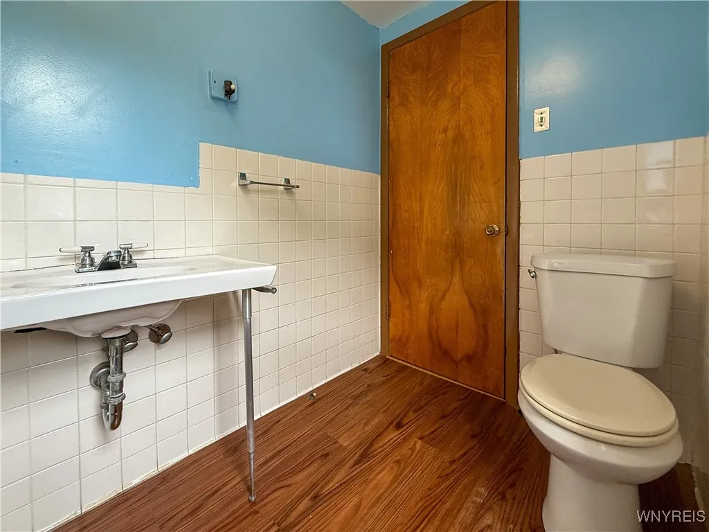unit 2 - bathroom