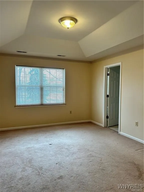 2755 North Forest Road C, Amherst, New York 14068, Amherst, New York 14068, 2 Bedrooms Bedrooms, 4 Rooms Rooms,2 BathroomsBathrooms,Residential Lease,Closed,2755 North Forest Road C, Amherst, New York 14068,0,B1645318