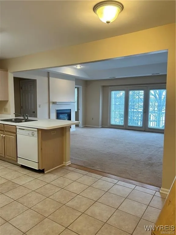 2755 North Forest Road C, Amherst, New York 14068, Amherst, New York 14068, 2 Bedrooms Bedrooms, 4 Rooms Rooms,2 BathroomsBathrooms,Residential Lease,Closed,2755 North Forest Road C, Amherst, New York 14068,0,B1645318